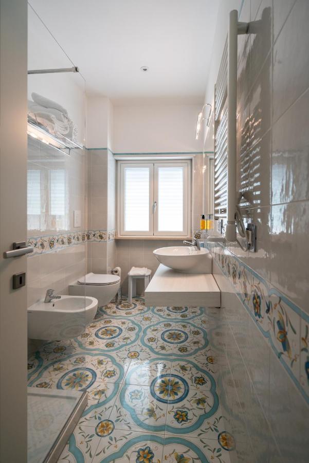 Park Hotel Villa Maria San Menaio Bagian luar foto