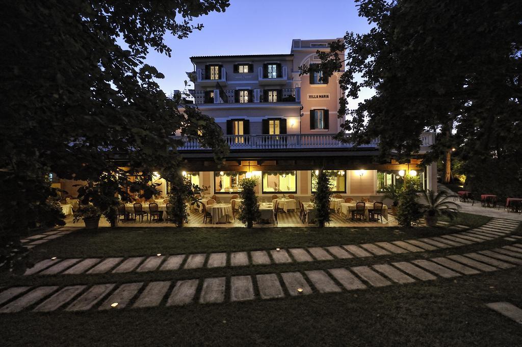 Park Hotel Villa Maria San Menaio Bagian luar foto